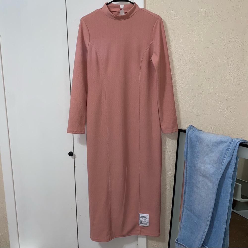 Elegant Pink Long Sleeve Dress